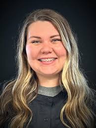 Leanne Johns's Instagram, Twitter & Facebook