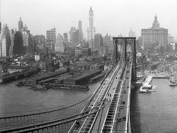 34 Amazing Pictures Of Old New York City New York Photos New York Pictures Brooklyn Bridge