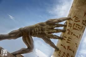 monument to save the culture of iraq baghdad نصب انقاذ الثقافه العراقيه baghdad iraq greek statue monument