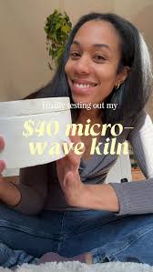 This month, we visited Brooklyn ceramic artist Michelle Wen to see how she  keeps her studio air safe while creating her signature pottery pieces. From  mixing custom glazes to sanding finished ceramics,