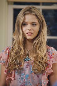 Of all the characters in the pretty little liars universe, it makes sense that its two most batshit denizens, alison dilaurentis. Alison Dilaurentis Season 1 Alison Dilaurentis