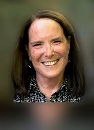 Julie Lentz's Instagram, Twitter & Facebook