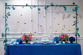 A bumblebee themed baby shower is the perfect way to do just that, and the details will practically plan themselves. A Buzz Worthy Bumblebee Baby Shower And One Mom S Miraculous Story Martha Stewart