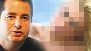 Acun ilıcalı ve şeyma şubaşı'nın tanışmaları 2009 tarihinde var mısın yok musun ? Var Misin Yok Musun Da Yarismis Iste Acun Ilicali Nin Yuvasini Yiktigi Iddia Edilen Guzel