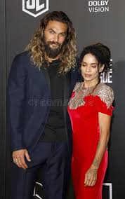 November 16, 1967), known professionally as lisa bonet, is an american actress. Jason Momoa Und Lisa Bonet Redaktionelles Foto Bild Von Bernsteinfarbig 103981836