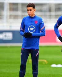 Jamal musiala has chosen to represent germany ahead of england. Bayern Germany On Twitter Jamal Musiala In England U21 Training