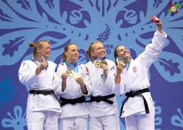Les bleus ont réussi l'exploit de dominer les japonais chez eux en finale, samedi en équipe mixte, catégorie programmée pour la première fois aux jo. Performances Individuelles Et Medaille Par Equipe Retour Sur Les Jeux Europeens De Judo De Minsk