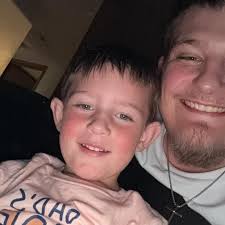 Would you rather play video games for $300,000 a year or $100 an hour?