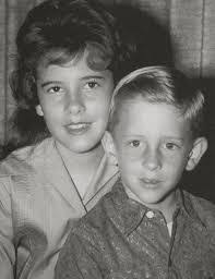 Sheila Nicks's Instagram, Twitter & Facebook