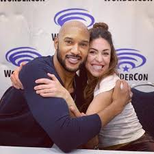 This space holds the memory of the best days of my life. Henry Simmons And Natalia Cordova Buckley Wondercon 2019 Natalia Cordova Comic Actor Actors