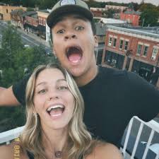 Emma Dahle and Steven Sparks's Wedding Website