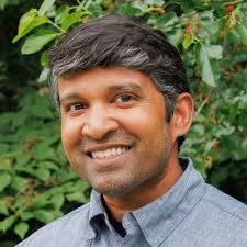 Tina Henrich (@_TinaHenrich)