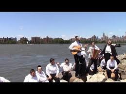 R Yoel Roth I Will Find Your Shidduch ר יואל ראטה איך וועל דיר טרעפן דיין שידוך Rayban Wayfarer Mens Sunglasses Square Sunglass
