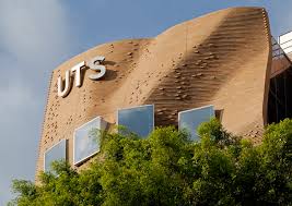 Résultat de recherche d'images pour "gehry bag building"