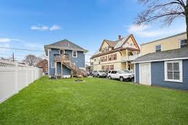 Lynn MA Multi-Family Homes & Duplexes for Sale