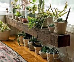 Rak dari bambu buat pot bunga desain minimalis bunga bunga dalam rumah anda akan semakin cantik jika dibungkus dengan vas yang sesuai tidak hanya terlihat indah vas bunga juga merangkap sebagai pot tempat menyimpan mode bambu pot bunga rak kreatif eropa bunga berdiri warna. 13 Rekomendasi Rak Tanaman Hias Dari Kayu Bekas Bambu Hingga Besi Rumah123 Com