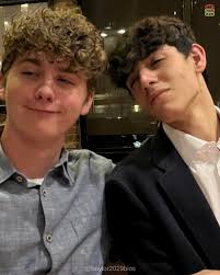 Hi! My name is Manasa and I'm from dallas, texas. I'm not a 100% committed  to Baylor yet but I plan