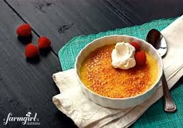 This recipe is very easy recipe with only 4 ingredients. Almond Vanilla Bean Creme Brulee How To Make The Best Creme Brulee