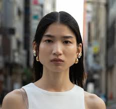 How 2025 is your wardrobe? The 14 trends worth following this year