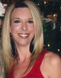 Deana Wood's Instagram, Twitter & Facebook