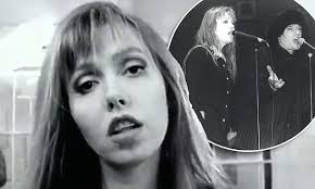 At press time no further information was available about the cause of death or when lane passed, but her former bandmate cave confirmed. 6b1tviuptulsbm