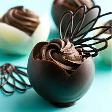 Home Dzine Chocolate Cups Filled With Chocolate Mousse Chocolate Garnishes Chocolate Cups Chocolate Bowls