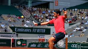 The eldest man at the roland garros aged 39, federer had cruised when claiming the first set but the swiss legend then found himself embroiled in a stern exchange of views with official emmanuel. U7uu6ob8mgviqm