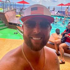 Kelly J Floyd in people