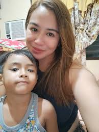 Hello po mga mi macoconsider po kaya as a solo parent kung nkapirma sa  birth certificate yung tatay