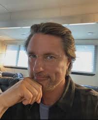 How meany people want Virgin River to continue❤