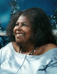 Donna Rhea's Instagram, Twitter & Facebook