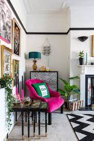 Howirent Video Tour Of A Maximalist Rented Apartment Decorated With Contact Paper Grillo Designs Home Decor Styles Apartment Decor Maximalist Decor