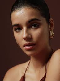 Angelina Krawczyk's Instagram, Twitter & Facebook