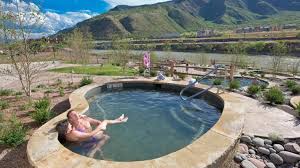 Cabaña aislada en la cima de la montaña con jacuzzi y vistas increíbles. Colorado Historic Hot Springs Loop Cinco Destinos Termales Aventuras Infinitas Visit The Usa