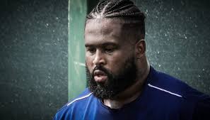 Sharks re-sign academy graduate McIntyre