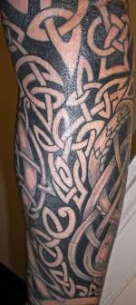The designs can be simple or complex, the form is very adaptable. 125 Original Celtic Tattoos Ideas For An Authentic Look