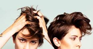 Tegan and Sara take off the gloves