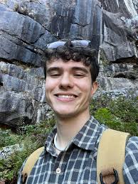 Austin Bradley (@austingelinas) • Threads, Say more