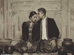 Wedding planner jakarta depok adara projects prewedding 26 mei. Foto Klasik Keluarga Ussy Sulistiawaty Dan Andhika Pratama Yang Memesona Lifestyle Liputan6 Com
