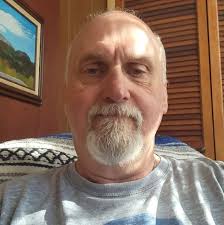 How long is the wait time for the Delayed Entry Program in the US Air Force?