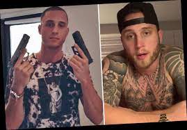 Watch movies starring chet hanks. Who Is Tom Hank S Son Chet And Who Are His Other Children Showcelnews Com