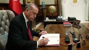 Bu yazımızda işten çıkarma yasağı ve ücretsiz izin (nakdi ücret desteği) konusu tüm yönleriyle incelenecektir. Isten Cikarma Yasagi Cumhurbaskani Erdogan In Imzasiyla 2 Ay Daha Uzatildi Ekonomi