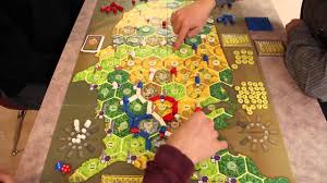 It has a huge amount of replayability due to the fact that the board is different every time that you play. Toydirectory Catan Histories Settlers Of America Trails To Rails From Mayfair Games Inc