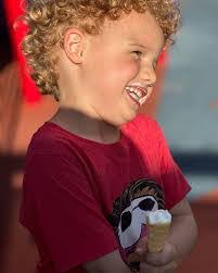 Samuel Bivens's Instagram, Twitter & Facebook