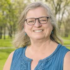 Antonia Schaefer's Instagram, Twitter & Facebook