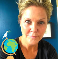 🍔🍔🍔Ny takeaway restaurant i Rågeleje🍔🍔🍔 Trænger du til nem aftensmad,  lavet med kærlighed, så kunne dette være en mulighed 😉 Bagdøren tilbyder i  første omgang kvalitets burger og Fish & Chips. Vi