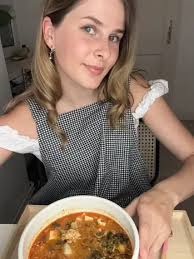 Top 571 Cooking Influencers: Find & Hire Cooking Influencers