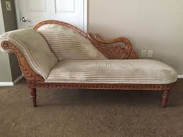 Antique french victorian chaise lounge with carving 11 photo. Vintage Swan Fainting Couch Chaise Lounge