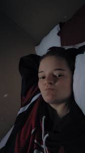 Hello I'm 18 years old doing online schooling and working full time but im  looking to try some new work and try new things I'm open to suggestions and  opinions please and