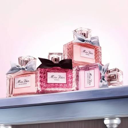 Miss Dior Essence Parfum 2025 - Táo Bạo, Quyến Rũ & Chính Hãng Pháp